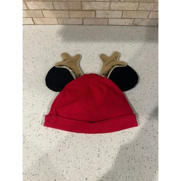 Disney Store Mickey Friends Christmas Baby Hat‎