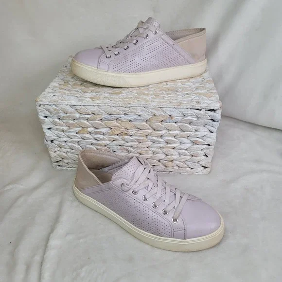 Aldo Lavender Athleisure Sneakers Comort Shoe Size 7.5 Casual Walking Active‎
