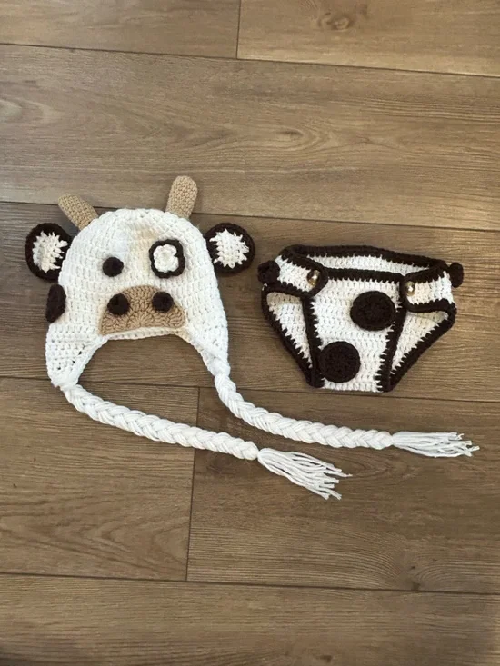 Crochet Cow Hat & Diaper Cover Set Newborn Baby Photo Prop Costume