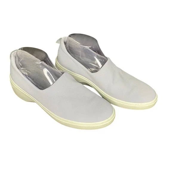 ECCO Danish Design Lavender Slip On Platform Sneakers Periwinkle Blue EU 39 US 8