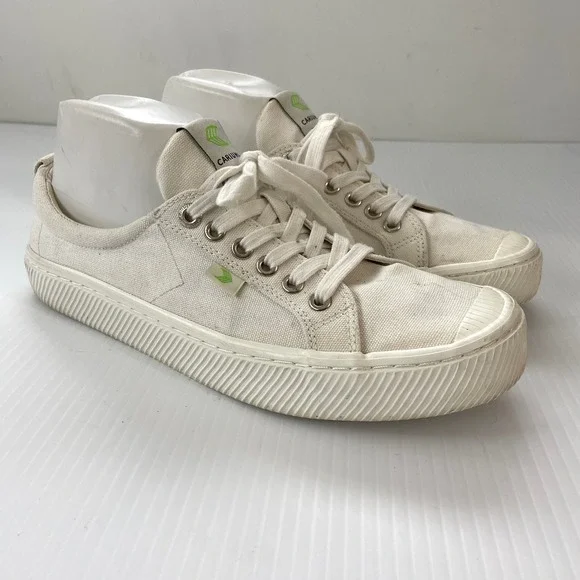 Cariuma OCA Low Off White Canvas‎ Low Top Lace Up Sneakers Womens 10
