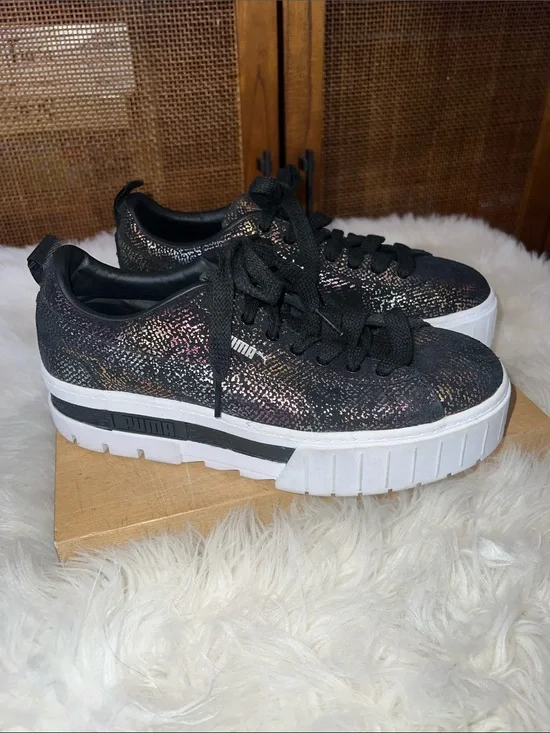 Puma Black Sneakers with Iridescent Sheen and White Platform Sole