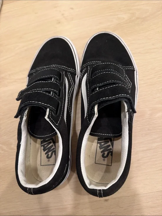 Vans Black & White Kids Velcro Skate Sneakers