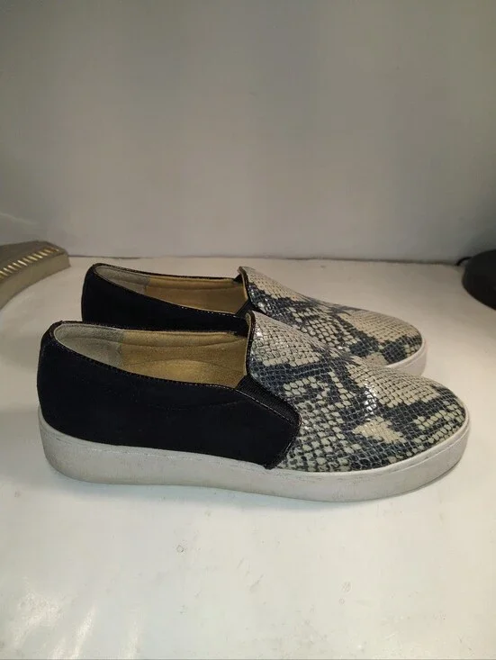 Vionic Midi Snake Print Slip On Sneakers Shoes Women's sz 7.5.