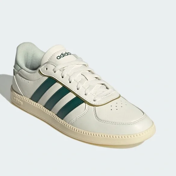 adidas Breaknet Sleek Sneaker