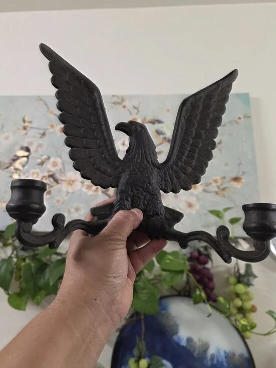 Vintage Metal Cast Iron Patriotic Eagle Candle Holder Wall Mounting.