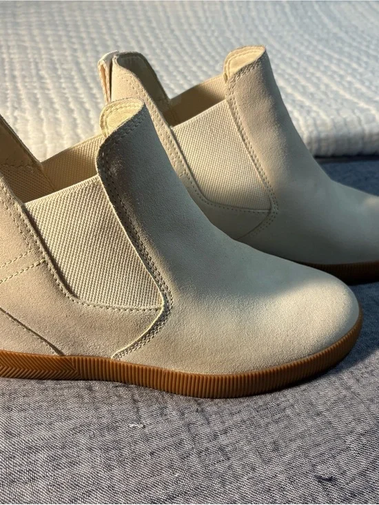 Sorel Out N About Slip-On Wedge Women’s 7.5