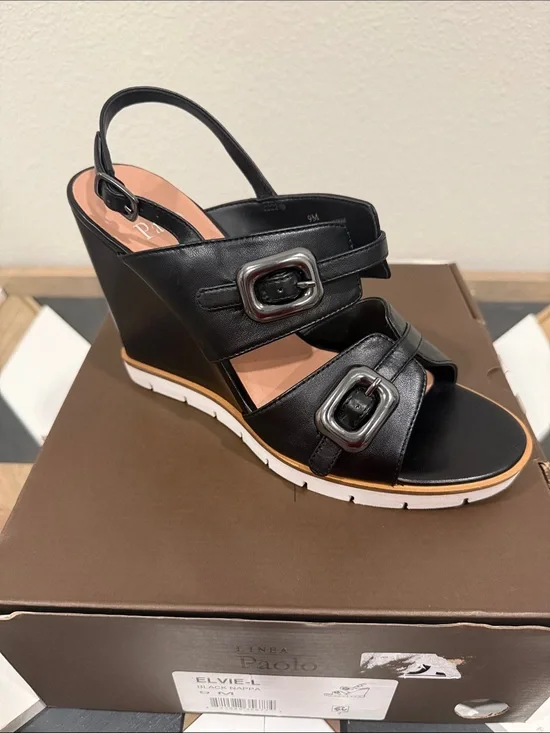 Linea Paolo Elvie Black Leather Wedge Sandal with Silver Buckles Size 9 New