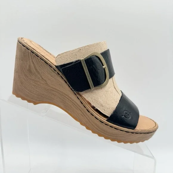 Born Emily Black Leather Gold Buckle Wedge Sandals Heels Womens 8 M