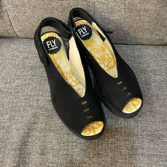 Fly London Yeay Wedge Slingback Black Sandals Women’s Size 37