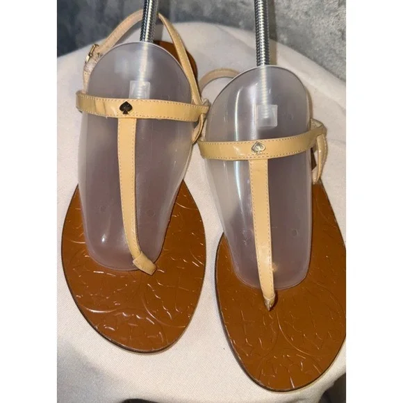 Kate Spade Flat Thong Sandal Buckle Ankle Strap 37 sz 6.5 cream beachy ethereal