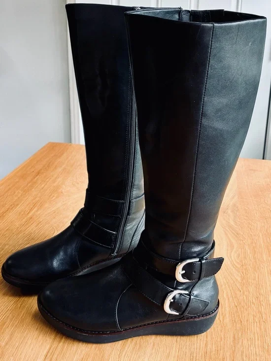 FitFlop Black Leather Boots, 5