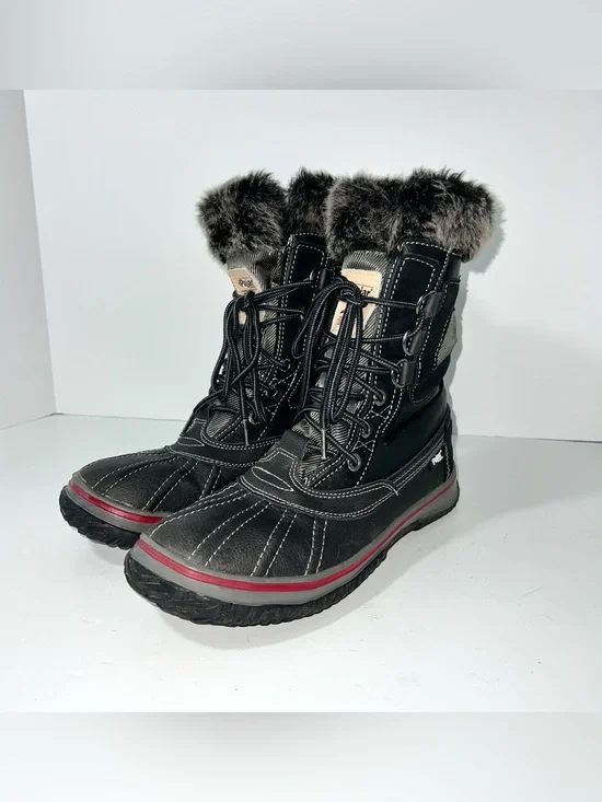 Pajar Canada Waterproof Winter Boots Black Faux Fur Lace Up Women’s 8.5 US / 39