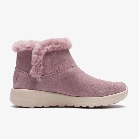 Skechers Women's Cherry Purple On-The-Go Joy Suede‎ Fur Winter Boot Size 8