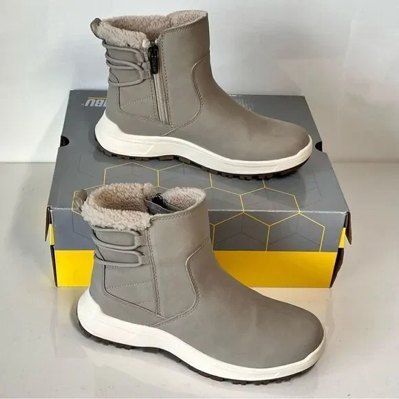 Khombu Sarah Water Repellent Ankle Boots