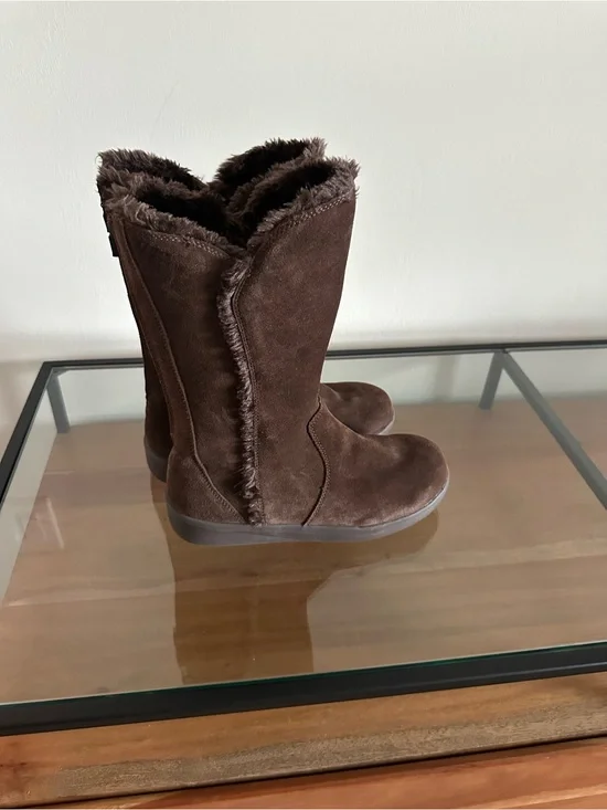 L.L.Bean Vibram Arctic Grip Chocolate Brown Suede Boots PrimaLoft Waterproof