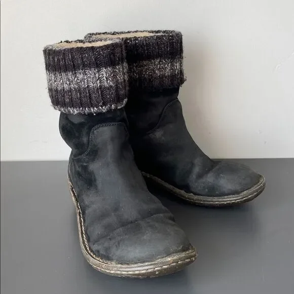 UGG Kaylana black suede boots Women’s 8 Knit Cuf Boho Western Cottage