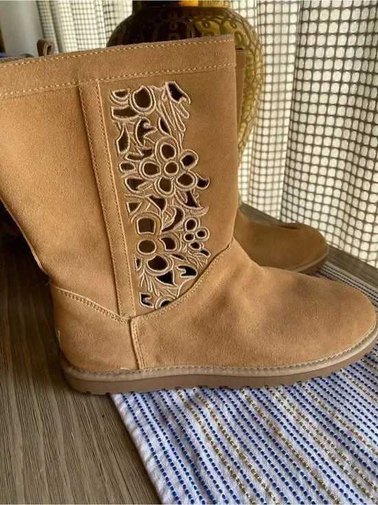 Women’s Suede Mid-Calf Boot with Floral Cutout Tan Sz 11 NWT