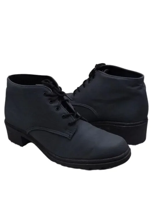 Toe Warmers Canada Made Grey Almond Toe Lace Up Low Heel Waterproof Ankle Boot