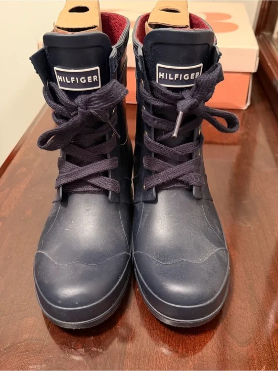 Tommy Hilfiger Navy Lace-Up Waterproof Winter Boots