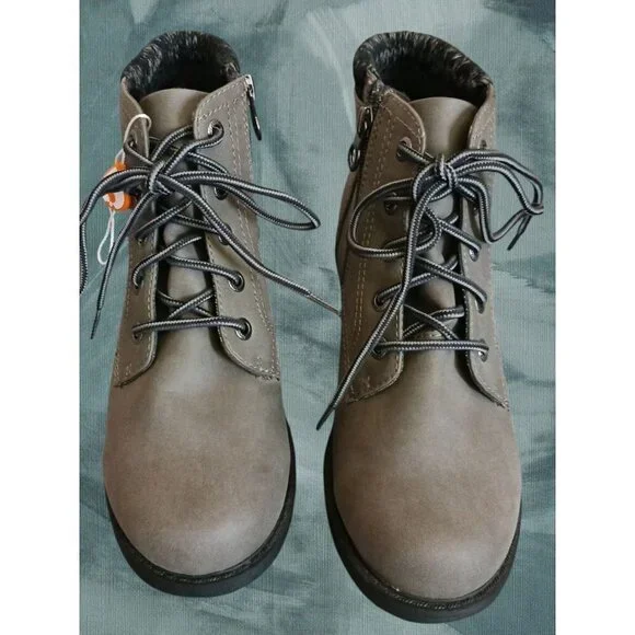 Sporto Womens Faux Suede Ankle Boots With Knit Collar & Lace-Up 7.5M gray color