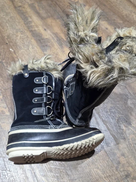 Sorel Black Faux-Fur Trim Winter Lace-Up Boots