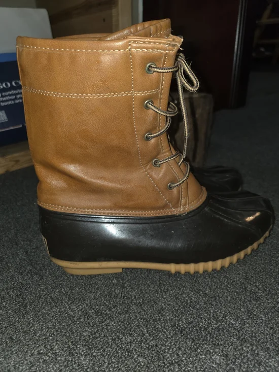 Sporto Original Women's Two-Tone Waterproof Lace-Up Duck Boots in Brown