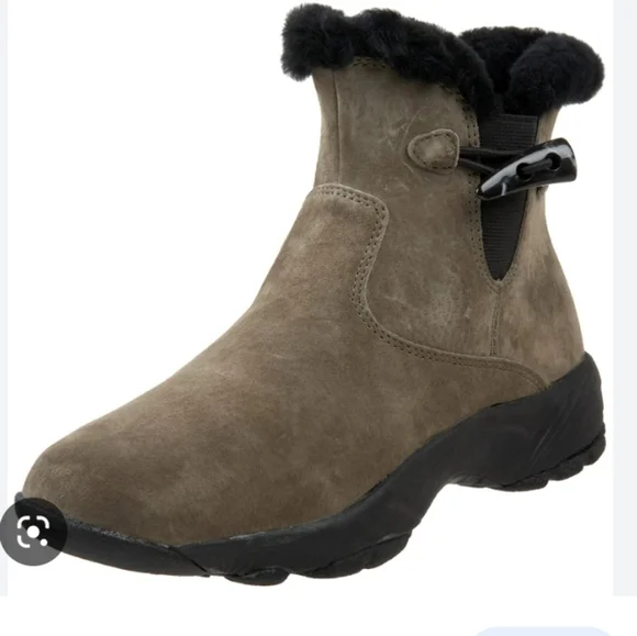 Propet Fairbanks Shearling Winter Boot Sz 8