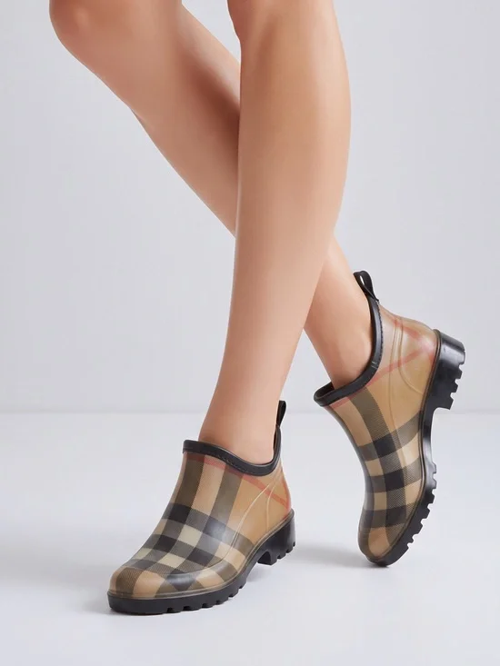 Burberry Vintage Check Tan Black Rain Ankle Boots
