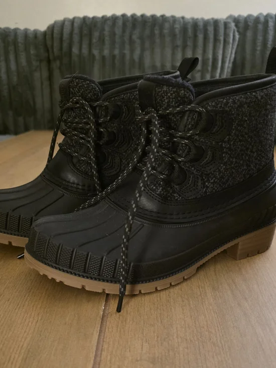 Kamik Black and Brown Waterproof Lace-Up Winter Boots
