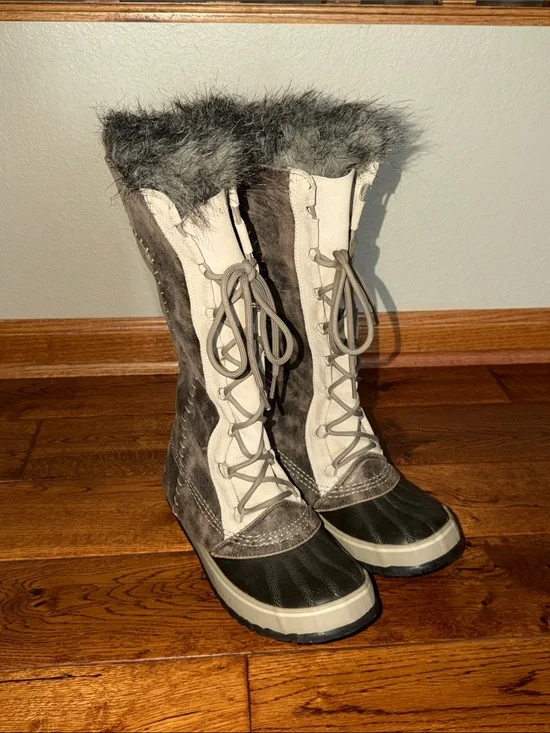 Sorel Cate the Great boots 9