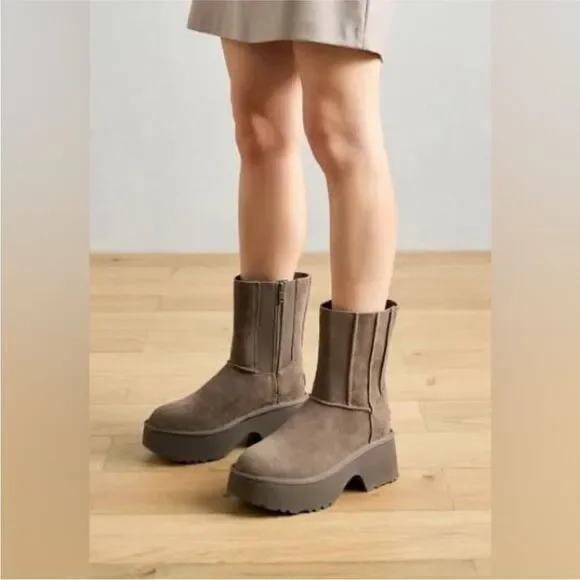 UGG Revolve Classic Twin Seam Heights Suede Platform Booties Hickory NWT $190