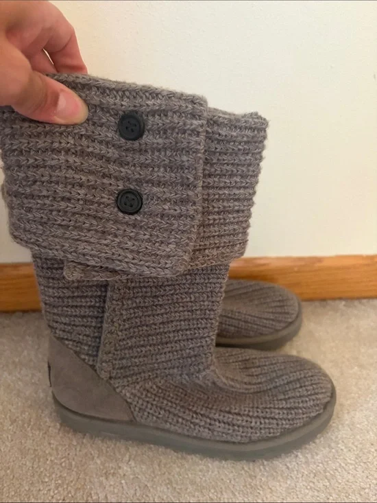 UGG Woman’s Knit Button Boot - Gray