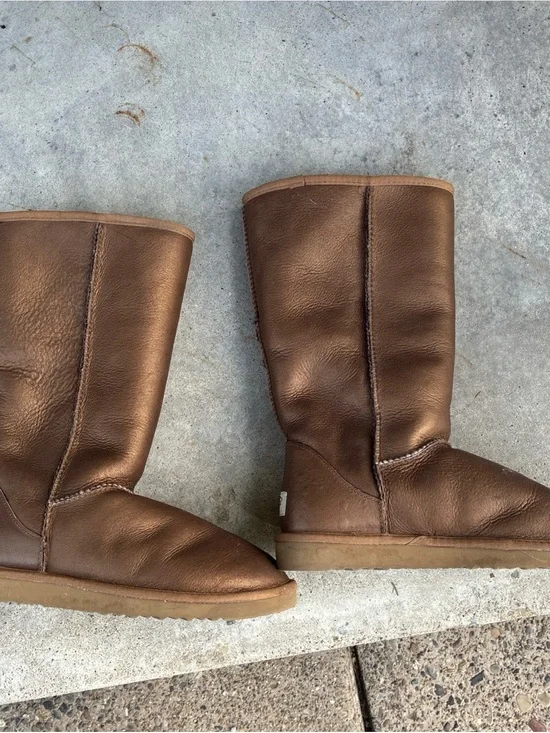 UGG Women's Bronze Metallic Tall Shearling Boots Sz 8 W