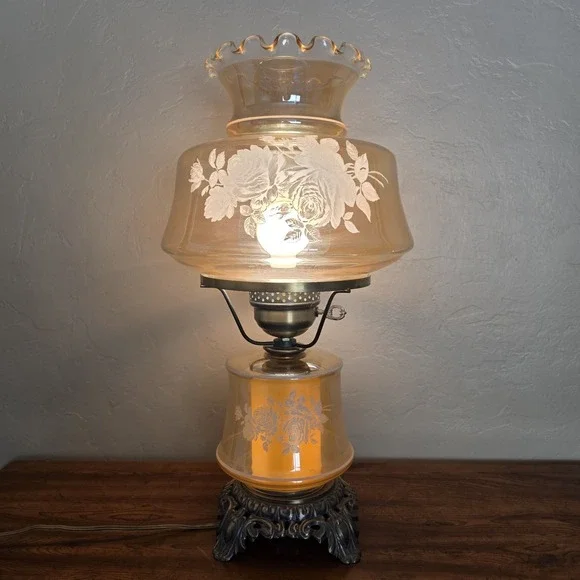 VTG Amber Marigold Luster Iridescent‎ Glass Gone with The Wind Floral 3-Way Lamp