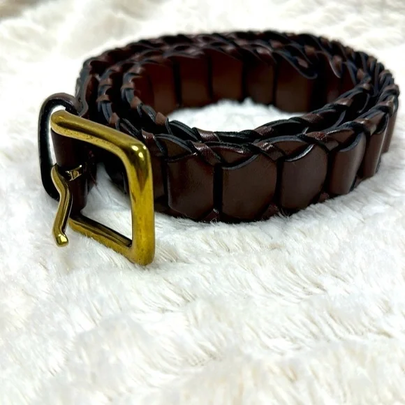 Beautiful dark brown woven belt, leather  tabs made in Argentina, size 32