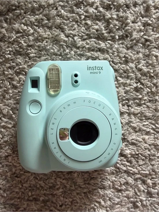 Fujifilm Instax Mini 9 Instant Camera - Mint Green