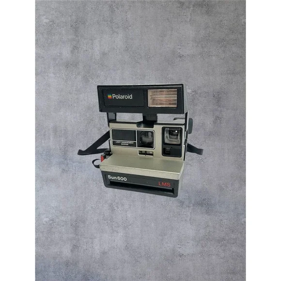 Vintage Polaroid Sun 600 LMS Camera Black Silver Instant Film‎
