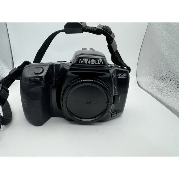 Minolta Maxxum 400 si Film Camera With Tamron for Minolta 80-210mm Lens