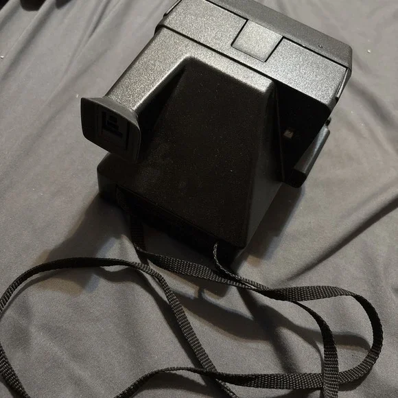 Polaroid Supercolor 635CL Instant Film Camera - Black UNTESTED