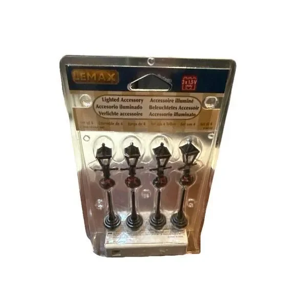 Lemax Gas Lantern street Lamp‎ Set of 4 New In Pack