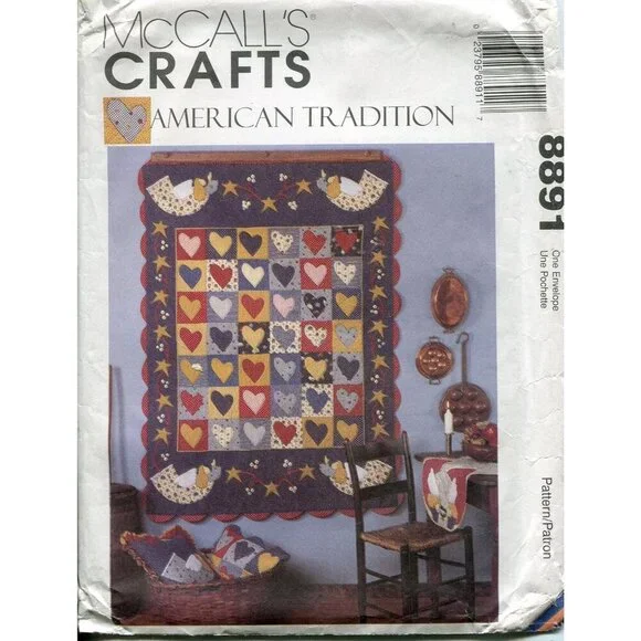 McCalls 8891 American Tradition Craft Pattern For Quilts Wall Hangings Stockings