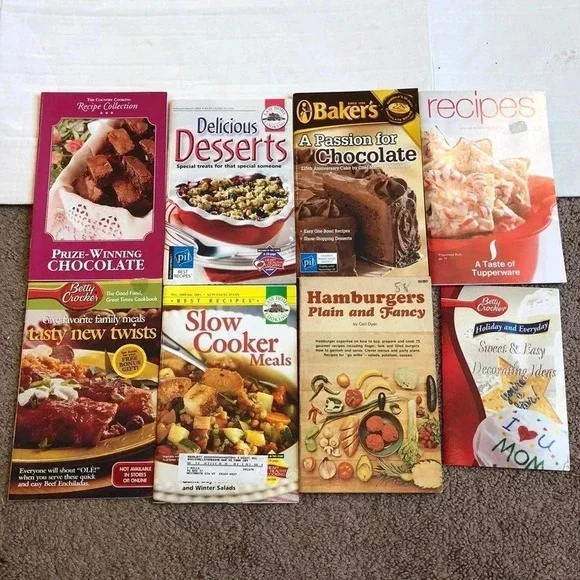8 pieces lot of Cookbooks