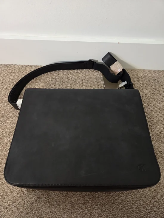 VINTAGE Calvin Klein Black Leather Messenger Bag for Men