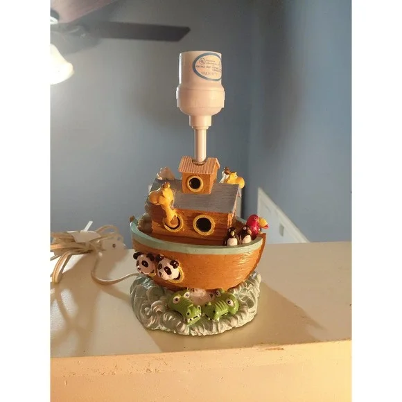 Nursery Lamp Child's Lambs & Ivy Noah's Ark 9