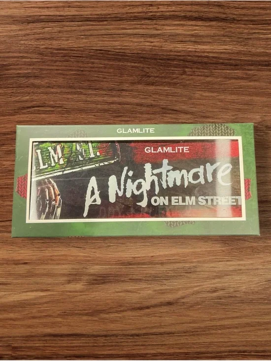 GlamLite A Nightmare On Elm Street Eyeshadow Palette - Green