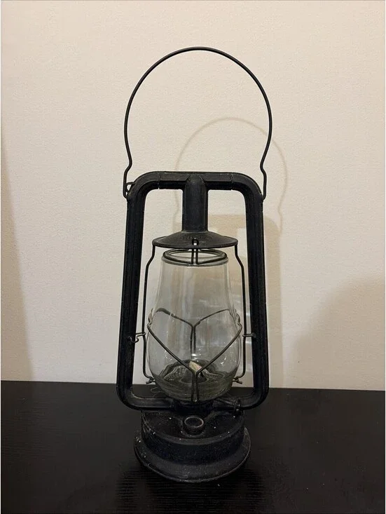 Vintage Dietz Monarch Kerosene Lantern New York U.S.A - Clear Globe