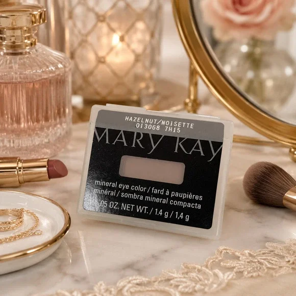 Vintage NEW Mary Kay Mineral Eye Color Hazelnut Matte Neutral Brown Eyeshadow