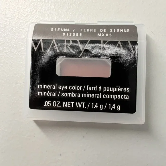 Mary Kay Mineral Eye Color Sienna Matte Brown Eyeshadow 0.05 oz 013065 MX05