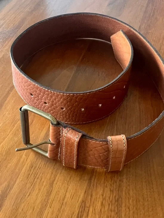 Classic Men's Leather Belt in Tan